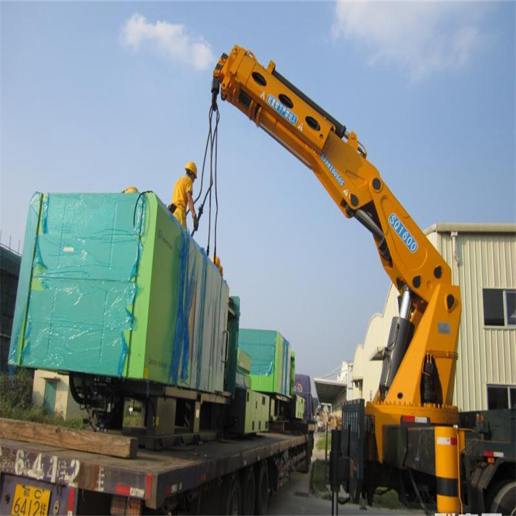 利川100吨折臂吊出租大概多少钱