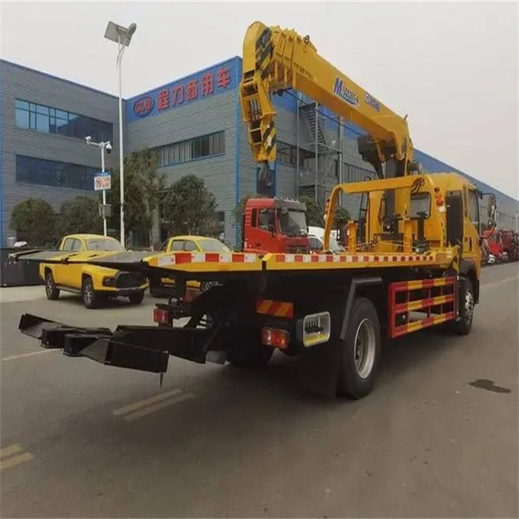 利川附近小随车吊出租电话，轻松解决搬运烦恼