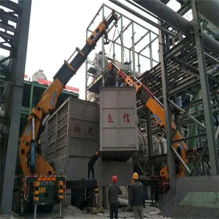 利川折臂吊车租赁电话